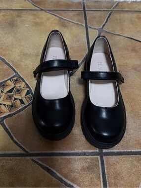 The Children's Place Black Mary Jane Dress Shoes